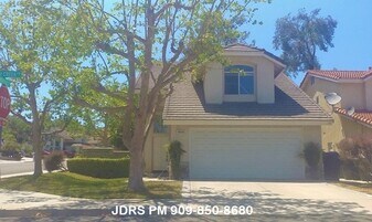 14640 Ranch Creek Ln in Chino Hills, CA - Building Photo