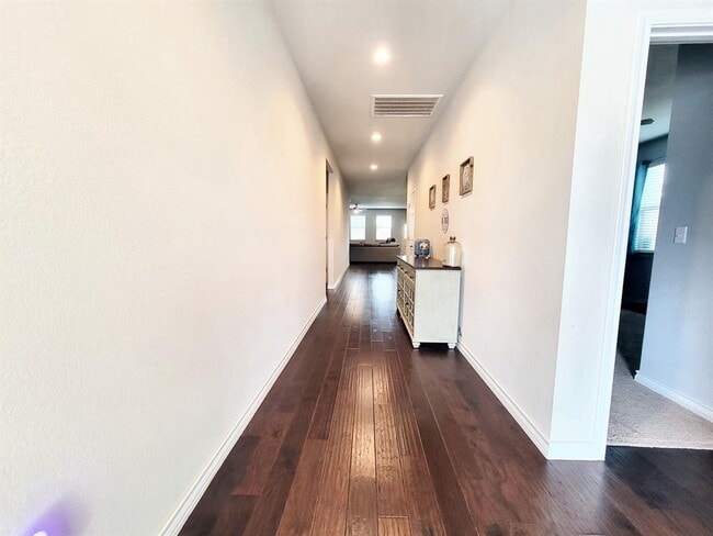 3720 Soft Shore Ln in Pflugerville, TX - Building Photo - Building Photo