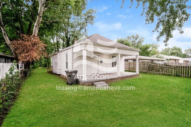 3618 N Hawthorne Ln in Indianapolis, IN - Building Photo - Building Photo
