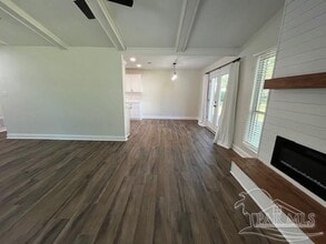 2270 Fairburn St in Pensacola, FL - Building Photo - Building Photo