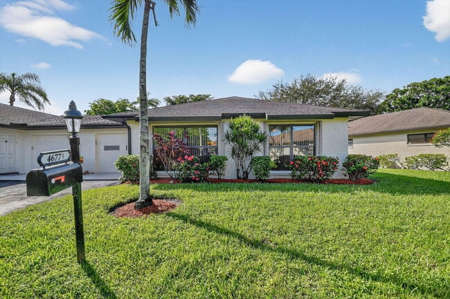 property at 4677 Robinwood Cir
