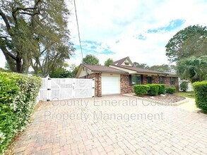 504 Kelly St in Destin, FL - Building Photo - Building Photo