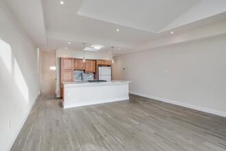 2018 South St, Unit 3 in Philadelphia, PA - Building Photo - Building Photo