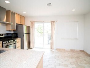 1906 Woodland Ave in Austin, TX - Building Photo - Building Photo