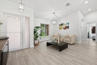 1820 SW 135th Way in Miramar, FL - Building Photo - Building Photo