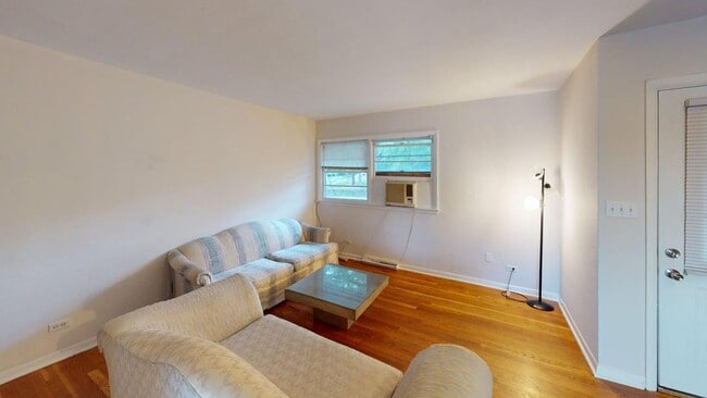 130 Apple Tree Rd in Charlottesville, VA - Building Photo - Building Photo