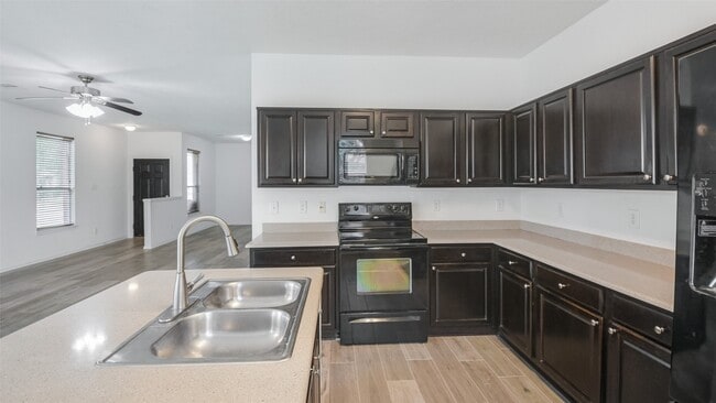 property at 18206 Westridge Bend Ln