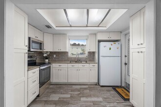 410 NE 17th Ave in Boynton Beach, FL - Building Photo - Building Photo