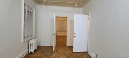 29 Roosevelt Ave in Jersey City, NJ - Building Photo - Building Photo