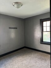312 S 19th St in Decatur, IL - Building Photo - Building Photo