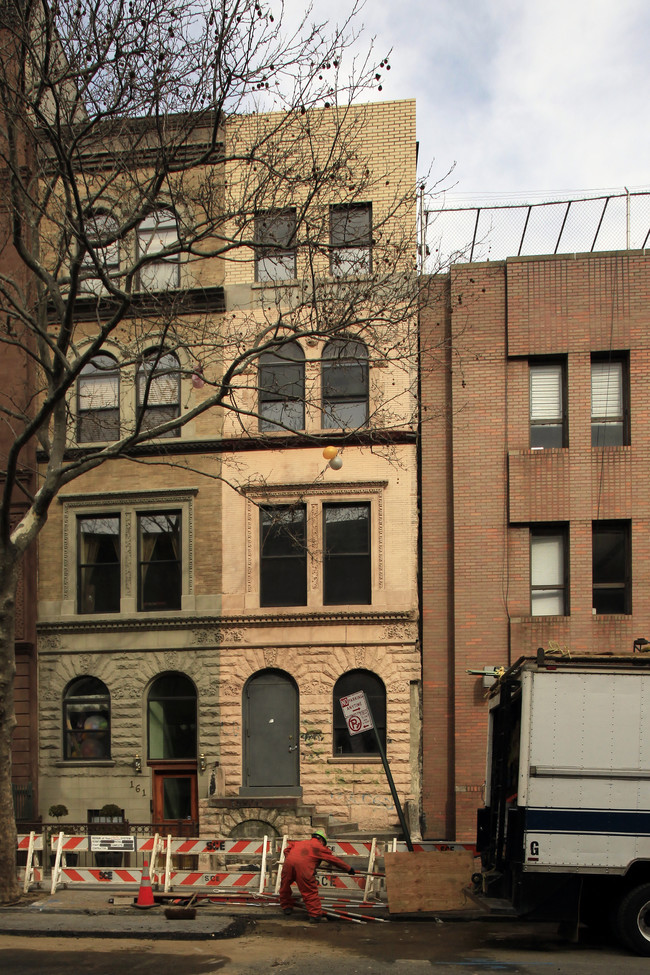 159 W 136th St in New York, NY - Foto de edificio - Building Photo