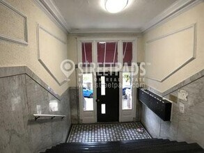 1715 Commonwealth Ave in Boston, MA - Building Photo - Building Photo