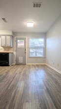 11907 Argonne Forest Trail-Unit -Unit-B in Austin, TX - Building Photo - Building Photo