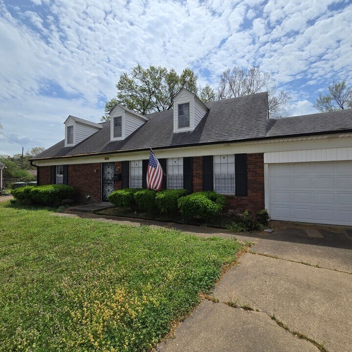 1625 Westlawn Dr in Memphis, TN - Building Photo
