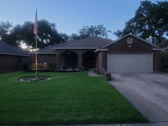 property at 2220 Castle Dr