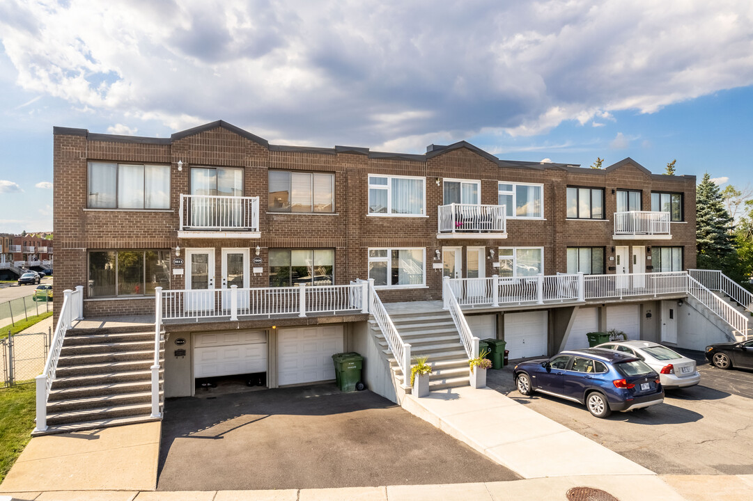 7807A Bouvier Rue in Montréal, QC - Building Photo