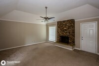 7642 White Ash Dr in Southaven, MS - Foto de edificio - Building Photo