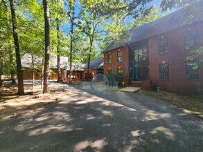 6 Country Oaks Dr in Little Rock, AR - Building Photo - Building Photo