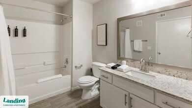 5145 Rawhide St, Unit 123 in Las Vegas, NV - Foto de edificio - Building Photo