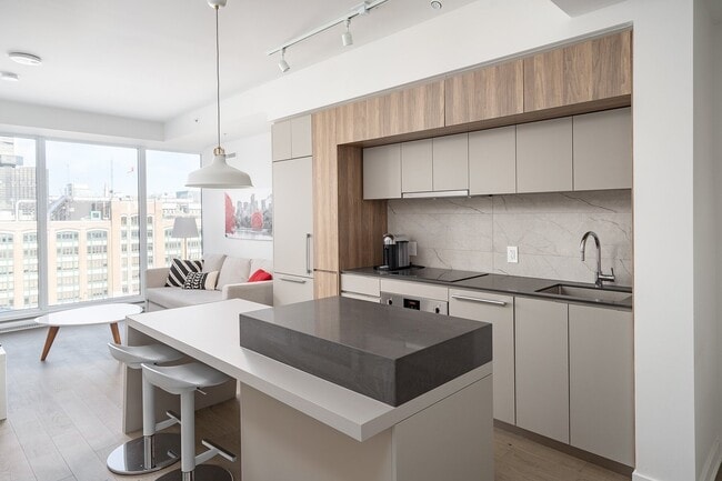 property at 1188 Rue Saint-Antoine O