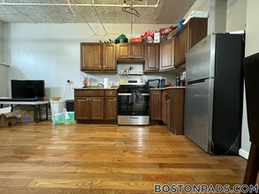463 Park Dr in Boston, MA - Building Photo - Building Photo