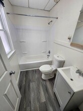 14012 Scioto Ave in East Cleveland, OH - Building Photo - Building Photo