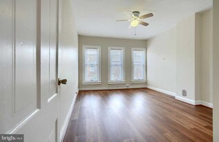 22 Parkin St in Baltimore, MD - Building Photo