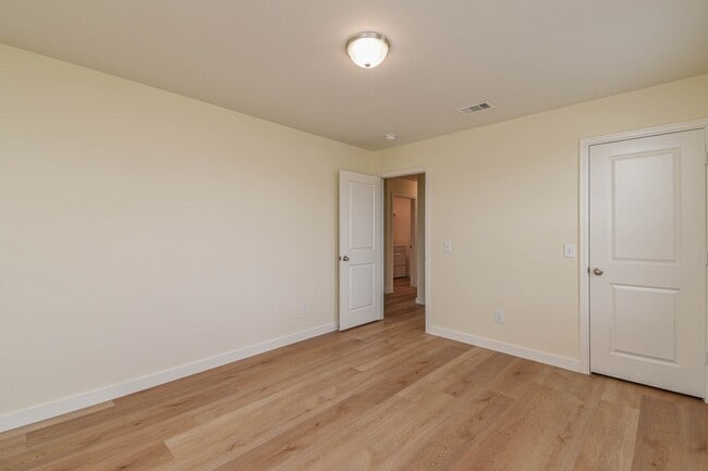 property at 1024 Water Oak Ln