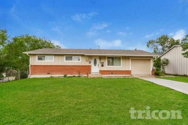 property at 1548 Glacier Dr