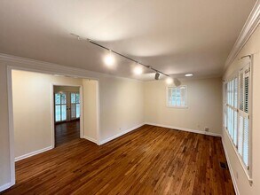 2310 Lindmont Ave in Durham, NC - Building Photo - Building Photo