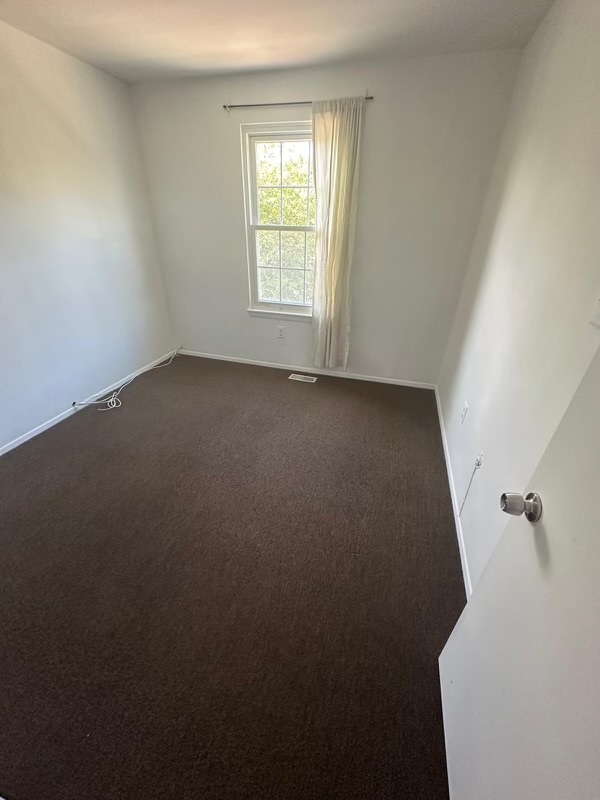 4819 Berwyn House Rd in College Park, MD - Foto de edificio - Building Photo