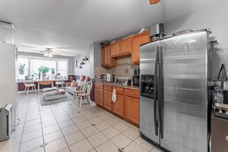 1905 W 19th St in Chicago, IL - Building Photo - Building Photo