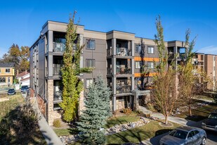 214 6th Ave NE in Calgary, AB - Building Photo