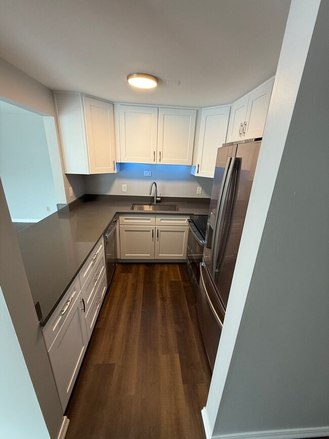 6527 5th Ave NE in Seattle, WA - Building Photo - Building Photo