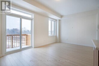 65 Riley Reed Ln in Richmond Hill, ON - Building Photo - Building Photo