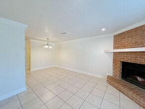 3544 Yorkfield Dr-Unit -Apt C in Baton Rouge, LA - Building Photo - Building Photo