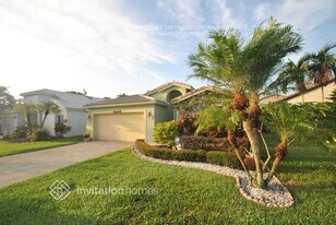 5636 American Cir in Delray Beach, FL - Building Photo