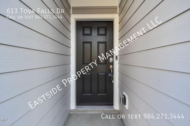 613 Tova Fls Dr in Durham, NC - Building Photo - Building Photo