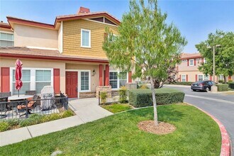 1510 Orange Ave in Redlands, CA - Building Photo - Building Photo
