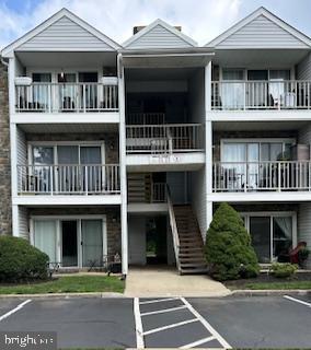 28 Holly Ct in Trenton, NJ - Building Photo