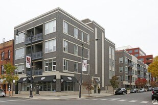 20 N Aberdeen St in Chicago, IL - Building Photo