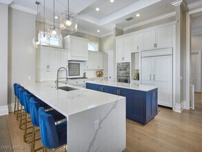 246 Mermaids Bight in Naples, FL - Building Photo - Building Photo