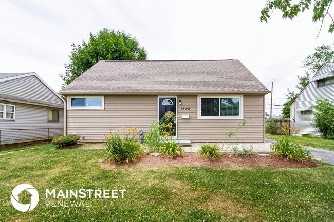 1689 Geraldine Ave in Columbus, OH - Foto de edificio - Building Photo