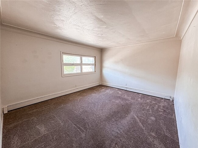 4719 3rd St, Unit 2 in McKeesport, PA - Building Photo - Building Photo