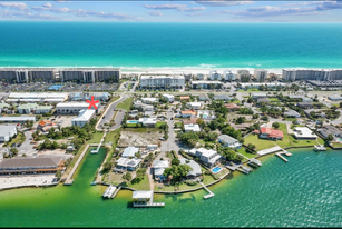 354 Billfish Ave, Unit 201 in Fort Walton Beach, FL - Building Photo