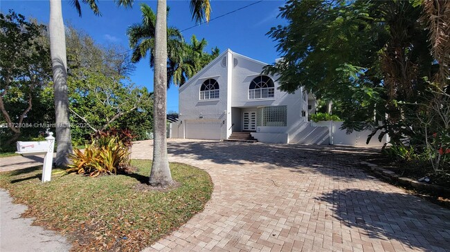 960 NW 4th Ct in Boca Raton, FL - Building Photo - Building Photo