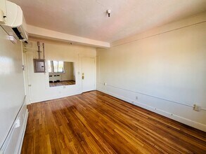 151 College Ave in Blacksburg, VA - Foto de edificio - Building Photo