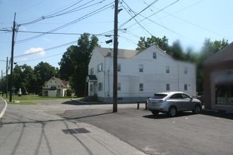 3064 Route 27 in Kendall Park, NJ - Building Photo - Building Photo