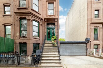 143 Lefferts Pl in Brooklyn, NY - Building Photo - Building Photo