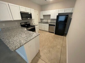 2624 W 55th St N in Wichita, KS - Building Photo - Building Photo